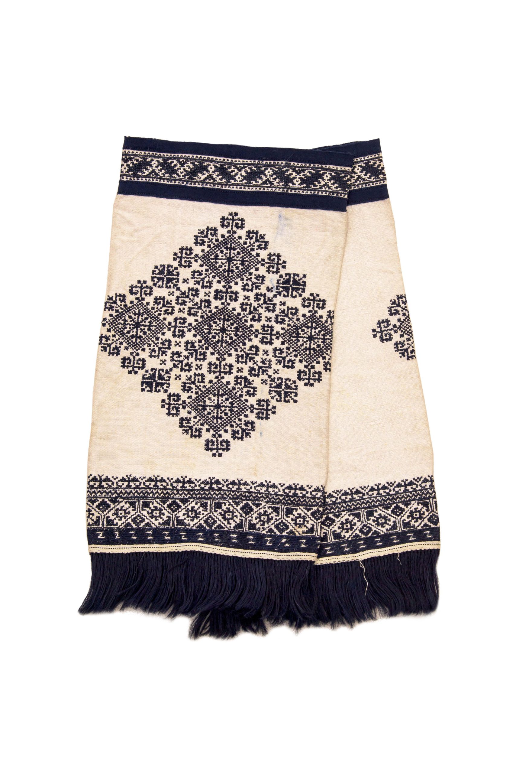 Rukavi ženske košulje sa „zmijanjskim vezom“