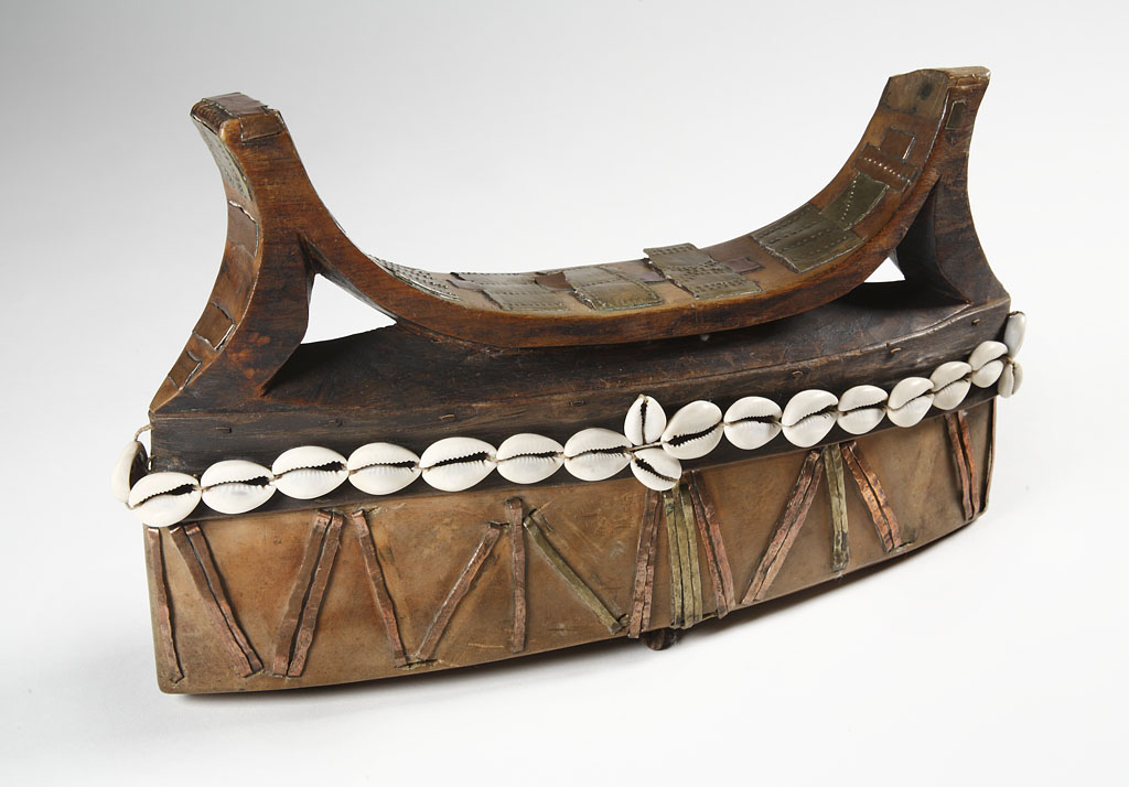 Cup for palm oil, cups, pipe, vessel, gunpowder vessel, bell, and headrest – box. DR Congo, 19th c.
