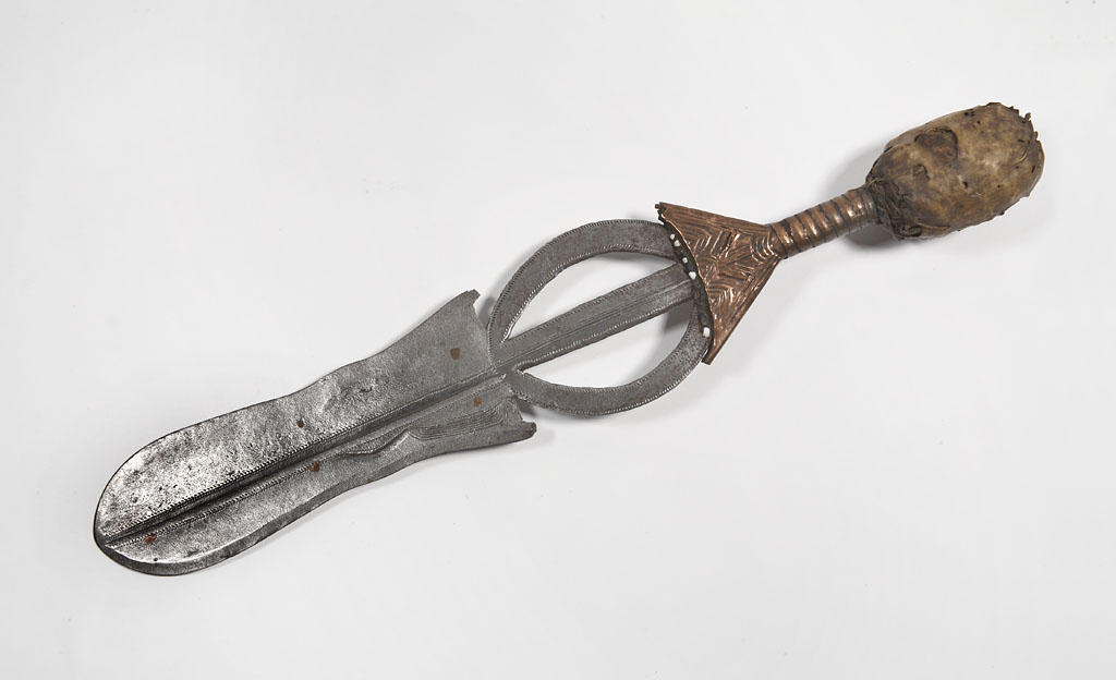 Knife with sheath. DR Congo, 19th c.